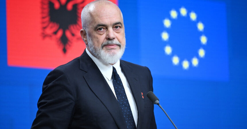 premierul nostru este definitia coruptiei edi rama refuza sa demisioneze in timp ce protestele studentilor se intensifica in tirana 6ad0ea3d86c39