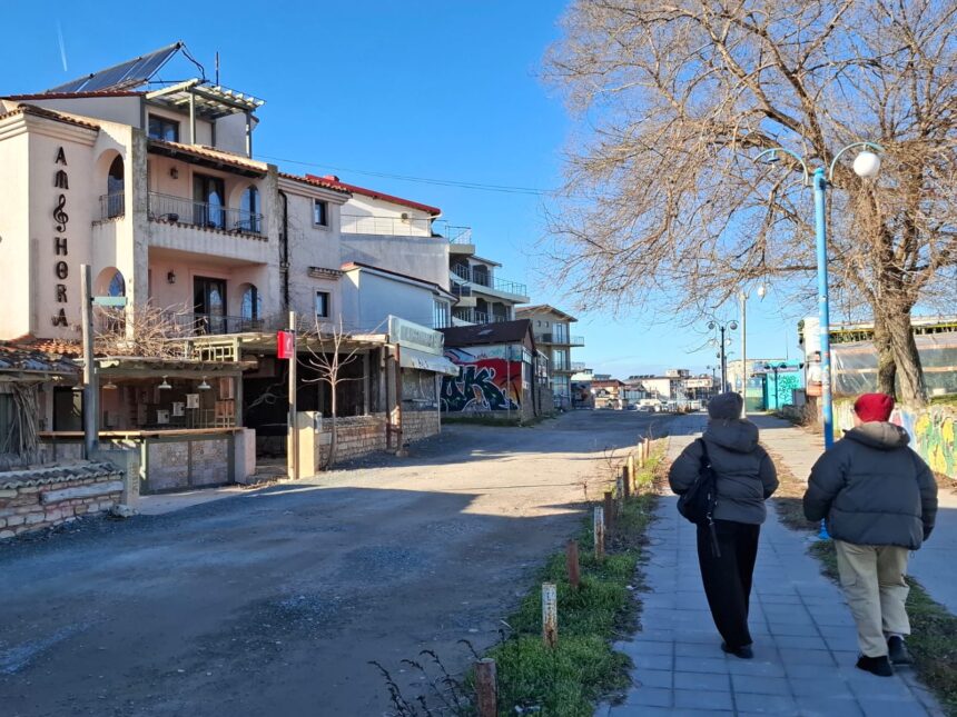 proces pentru un bar din vama veche proprietarul terenului a vrut sa puna mana gratuit pe terasa ridicata de fostul chirias 6ad14380901fe