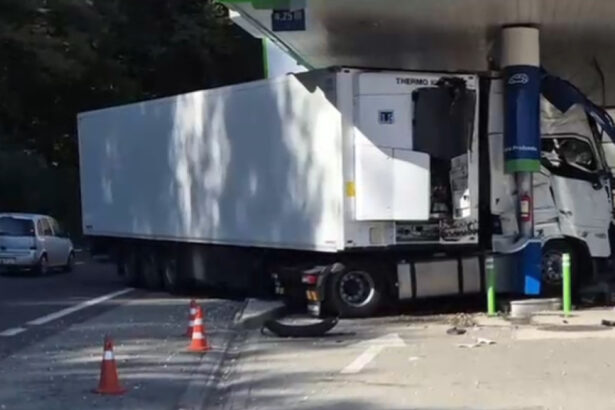 soferul turc implicat in accidentul produs intr o benzinarie din calimanesti a fost retinut 6ac7e7f462388