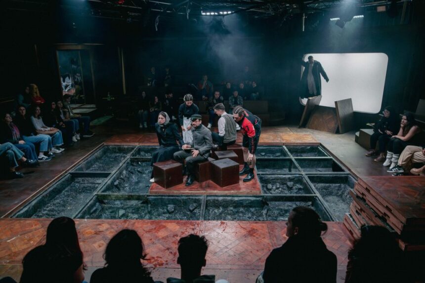 teatrul de stat constanta prezent cu doua spectacole la festivalul national de teatru dupa participari de succes la festivalurile de la braila si galati 6acd70c3963d8