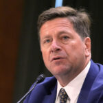 trump infiinteaza un grup de lucru pentru super inteligenta seful comunitatii de informatii jay clayton numit la conducere 6ac2896fe2d01