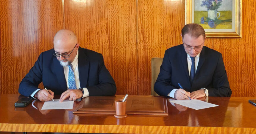 udmr a semnat un acord politic cu luca niculescu kelemen hunor pentru noi conteaza ca tara sa functioneze 6ad609957b0fd