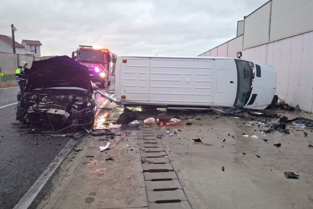 unul dintre cele mai periculoase drumuri din constanta aici au loc accidente rutiere 6ad6897348164