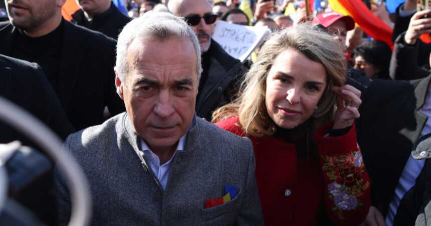 video familia georgescu a treia zi la diicot anchetatorii verifica zeci de telefoane si dispozitive electronice ce incearca sa afle 6ac734aa75378